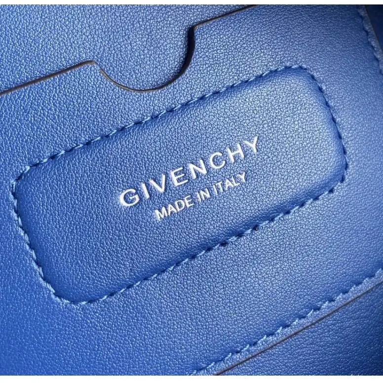 Fashionrepsfam ru Bags 2012SH0187 Givenchy 0627